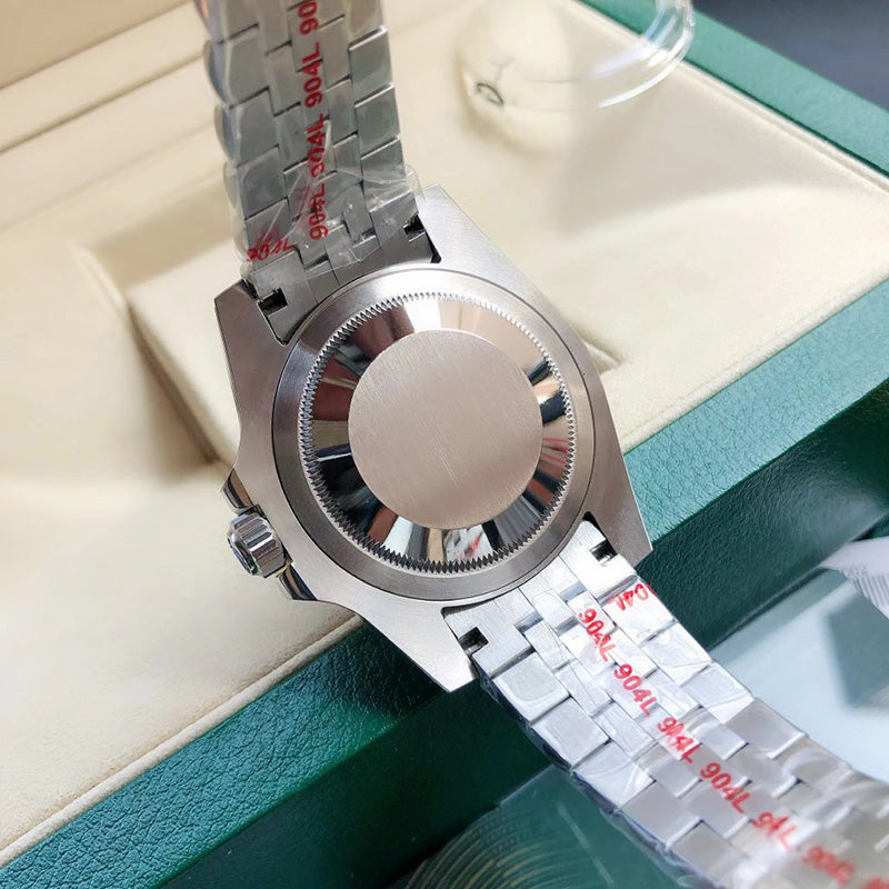 GMT-Master II 126710BLRO 40mm Blue&Red Bezel Jubilee Bracelet Black Dial Watch 8