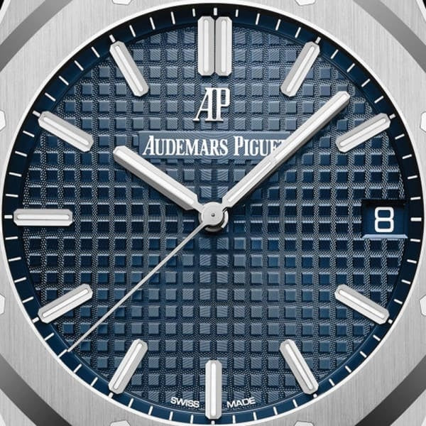 Audemars Piguet Royal Oak Selfwinding Ref. # 15500ST.OO.1220ST.01 4