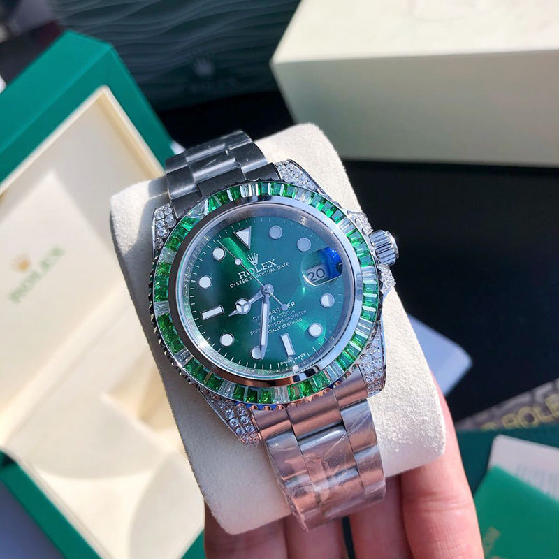 Custom Diamond Submariner Green Dial Mens Watch 116610LN 40MM 1