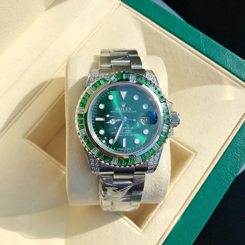 Custom Diamond Submariner Green Dial Mens Watch 116610LN 40MM 3