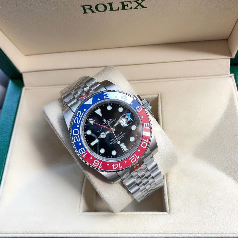 GMT-Master II 126710BLRO 40mm Blue&Red Bezel Jubilee Bracelet Black Dial Watch 4