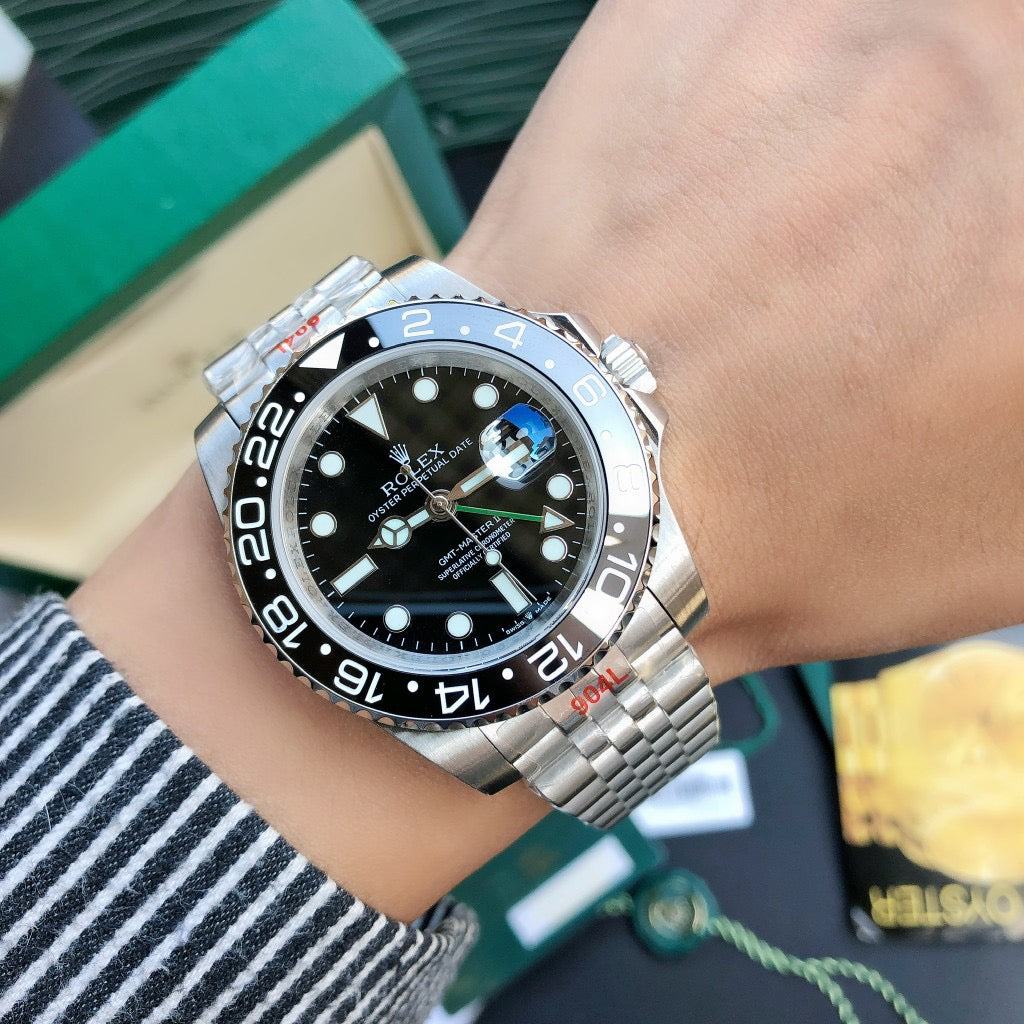 GMT-Master II 116710 40mm Stainless Steel Black Dial Watch 2