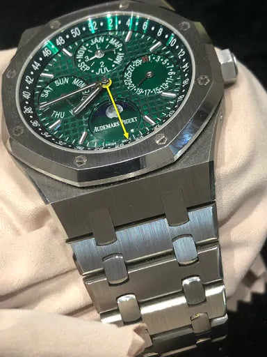 Audemars piguet Royal Oak Perpetual Calendar Green Dial Watch 41MM 3
