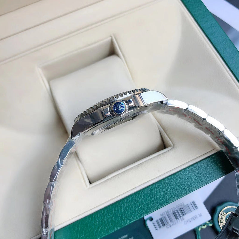 GMT-Master II 126710BLRO 40mm Blue Red Pepsi Bezel Oyster Bracelet Watch 7