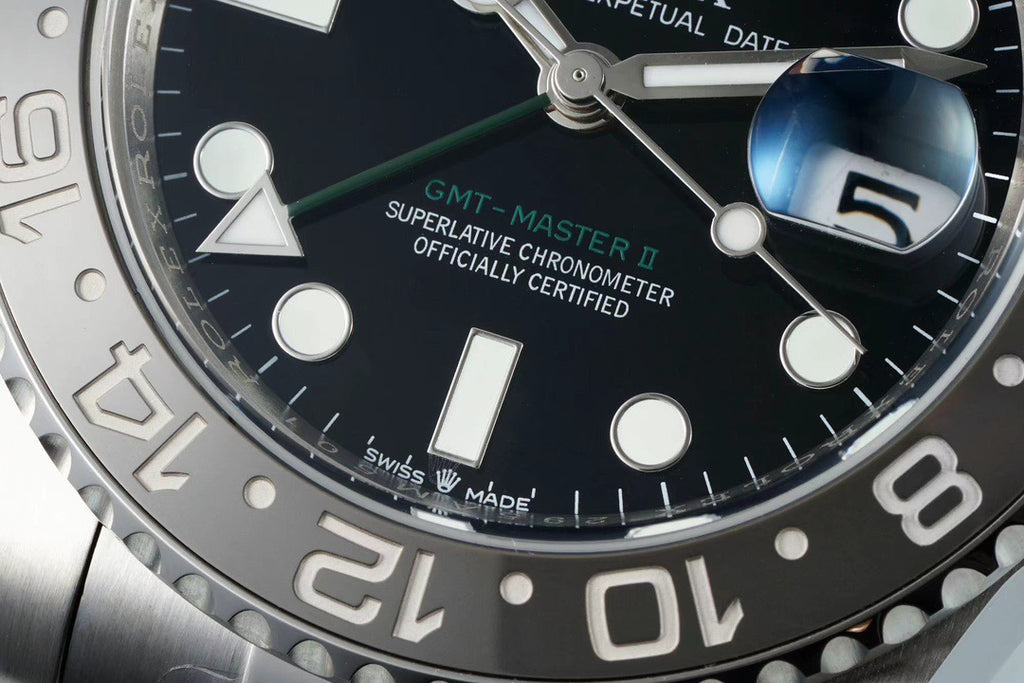 Rolex GMT-Master II Oyster, 40 mm, Oystersteel Reference 126710GRNR 5