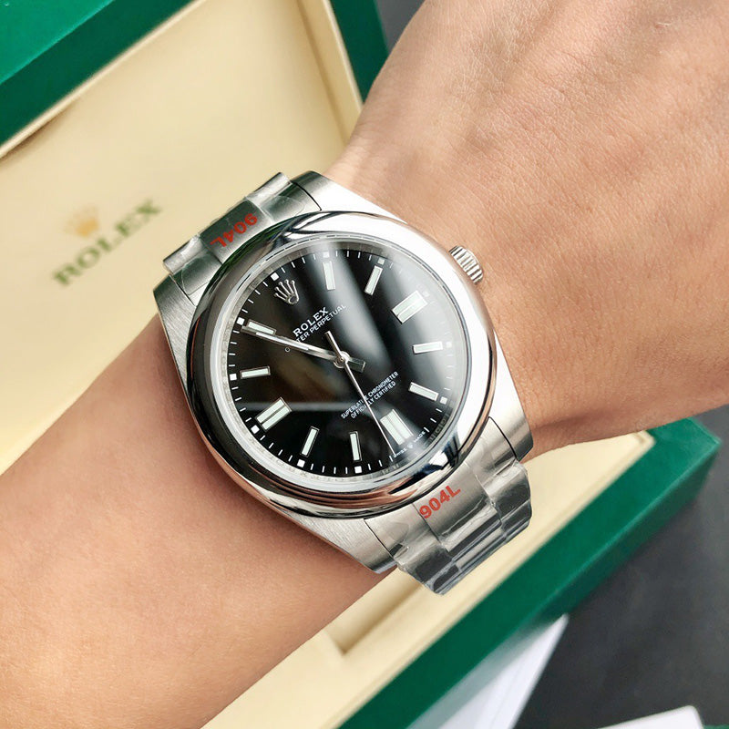 Oyster Perpetual 124300 41mm&36mm Black Dial 2