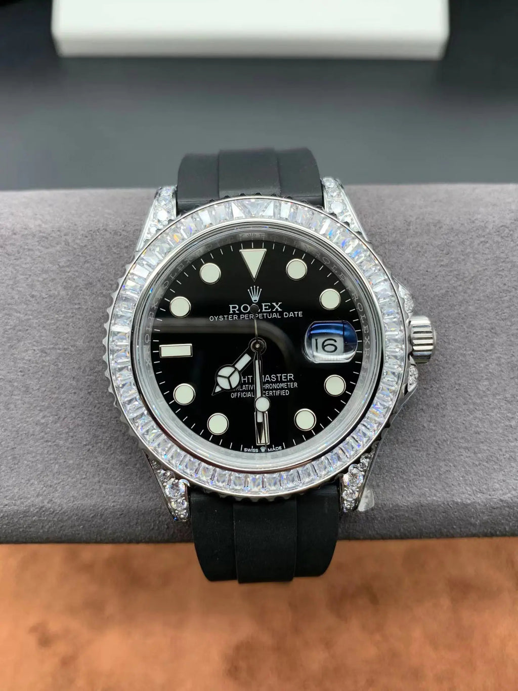Rolex Yacht-Master Diamond Black 40mm 1