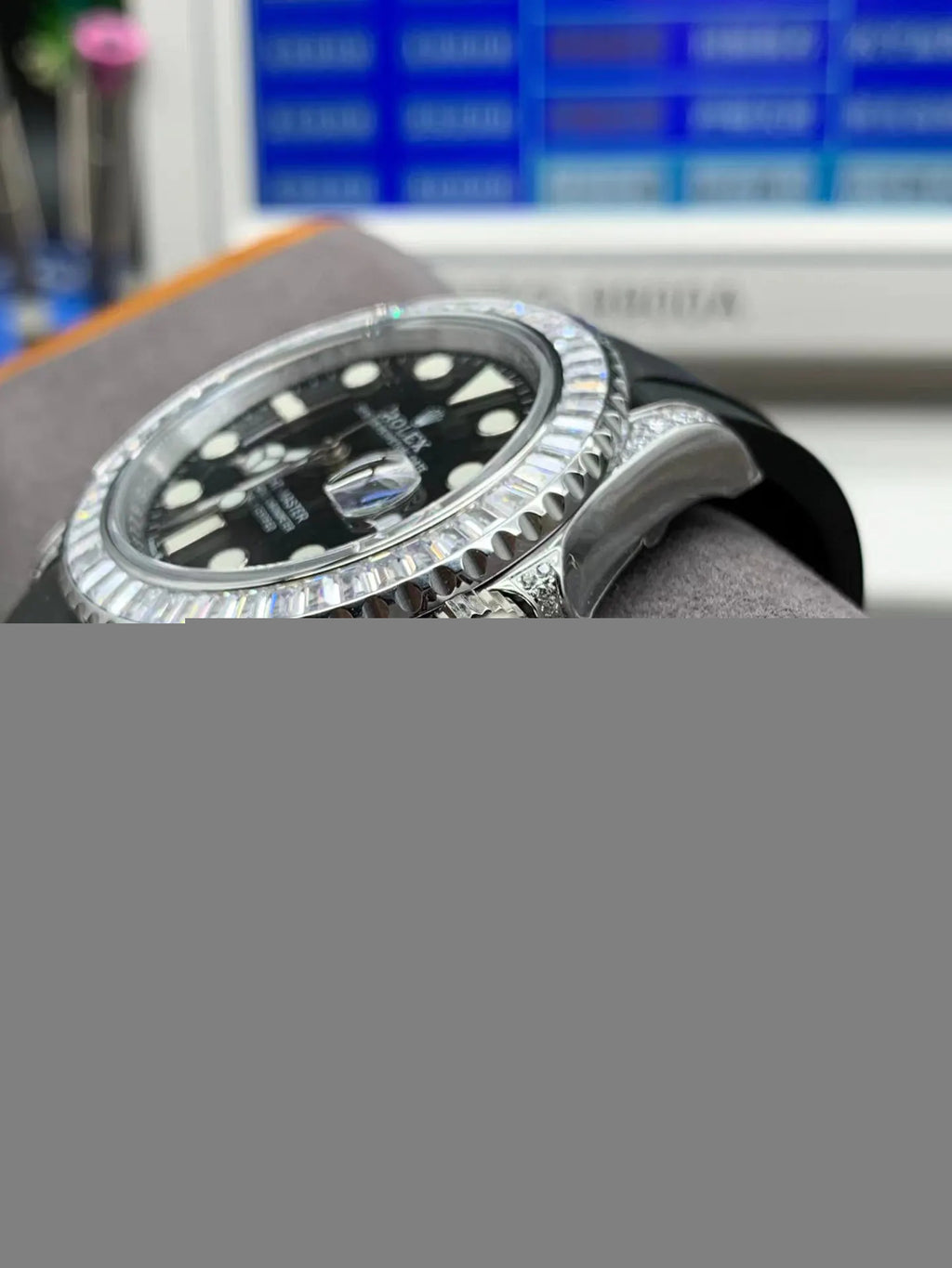 Rolex Yacht-Master Diamond Black 40mm 3