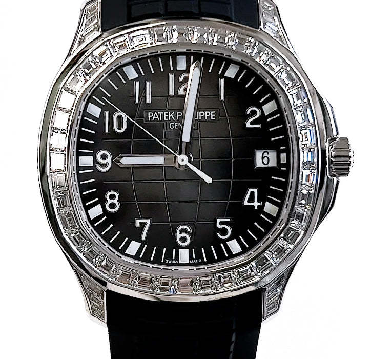 Patek Philippe Aquanaut Diamond Bezel 5167/300G-010 2