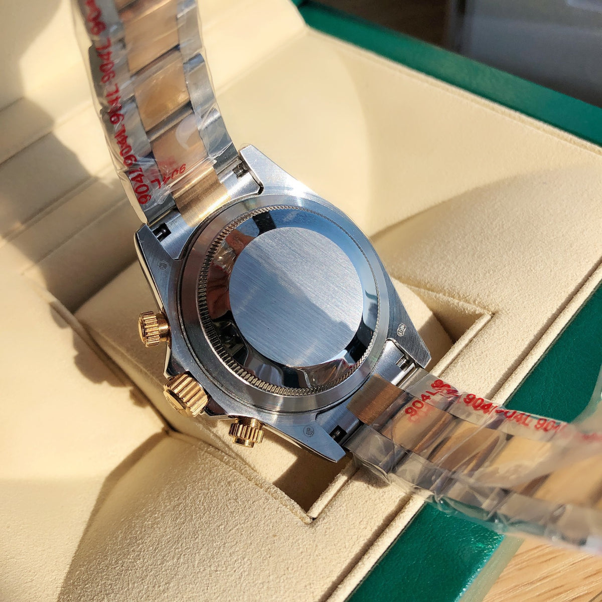 Cosmograph Daytona 116503 Champagne Diamond Oyster 40mm 8