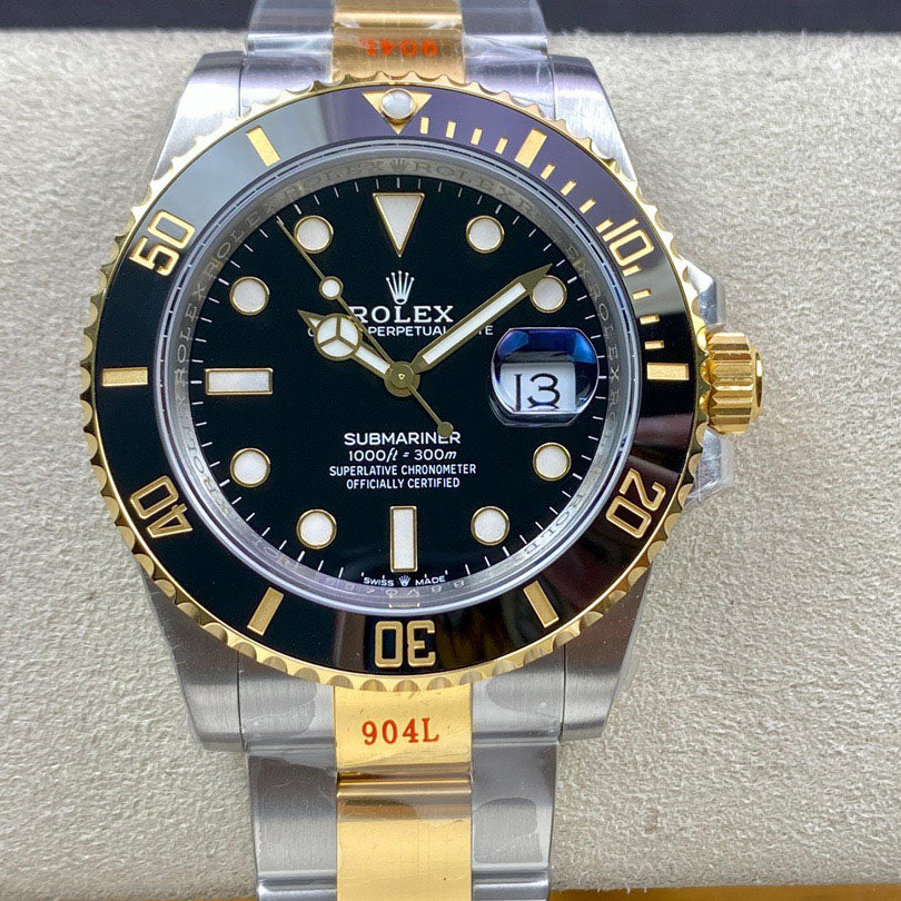 Submariner 116613LN Black Dial 40mm Watch 2