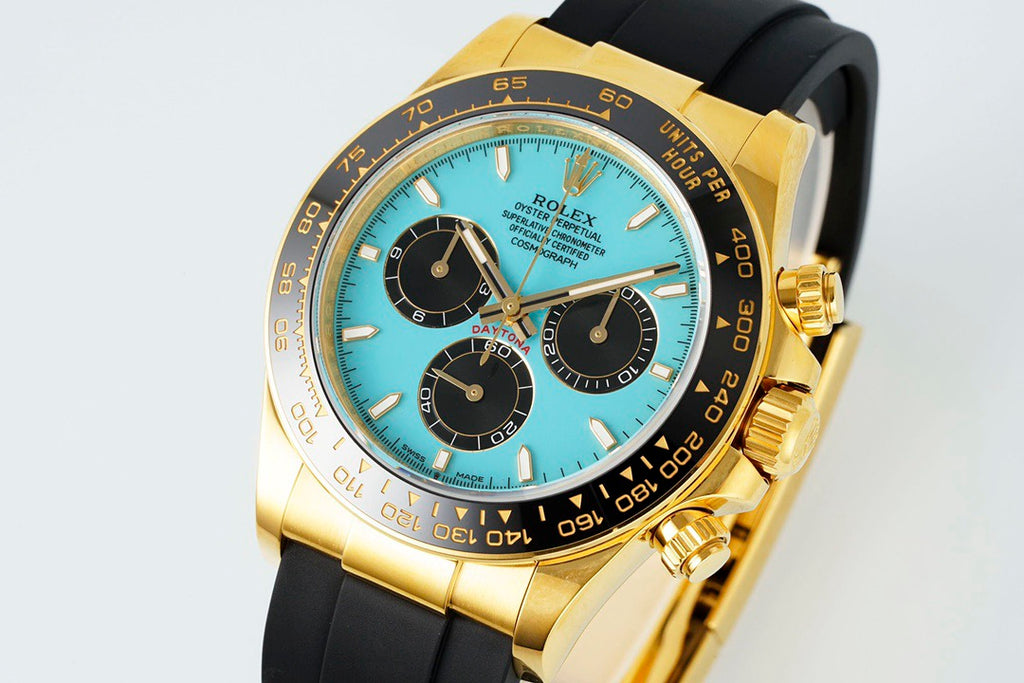 Rolex Cosmograph Daytona Black Rubber band and gold 3