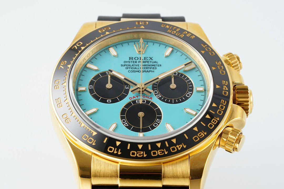 Rolex Cosmograph Daytona Black Rubber band and gold 4
